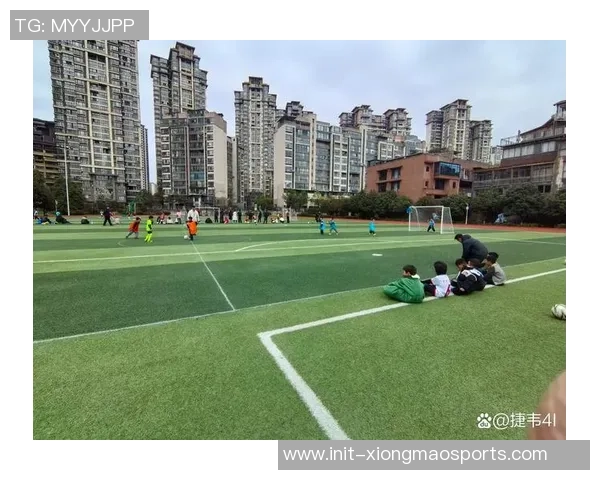 朝阳区专业足球培训班助力青少年成长与技能提升的最佳选择